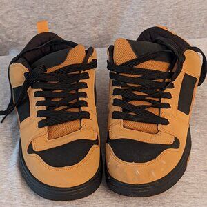 URBN Sneakers Women's Size 8 Shoes